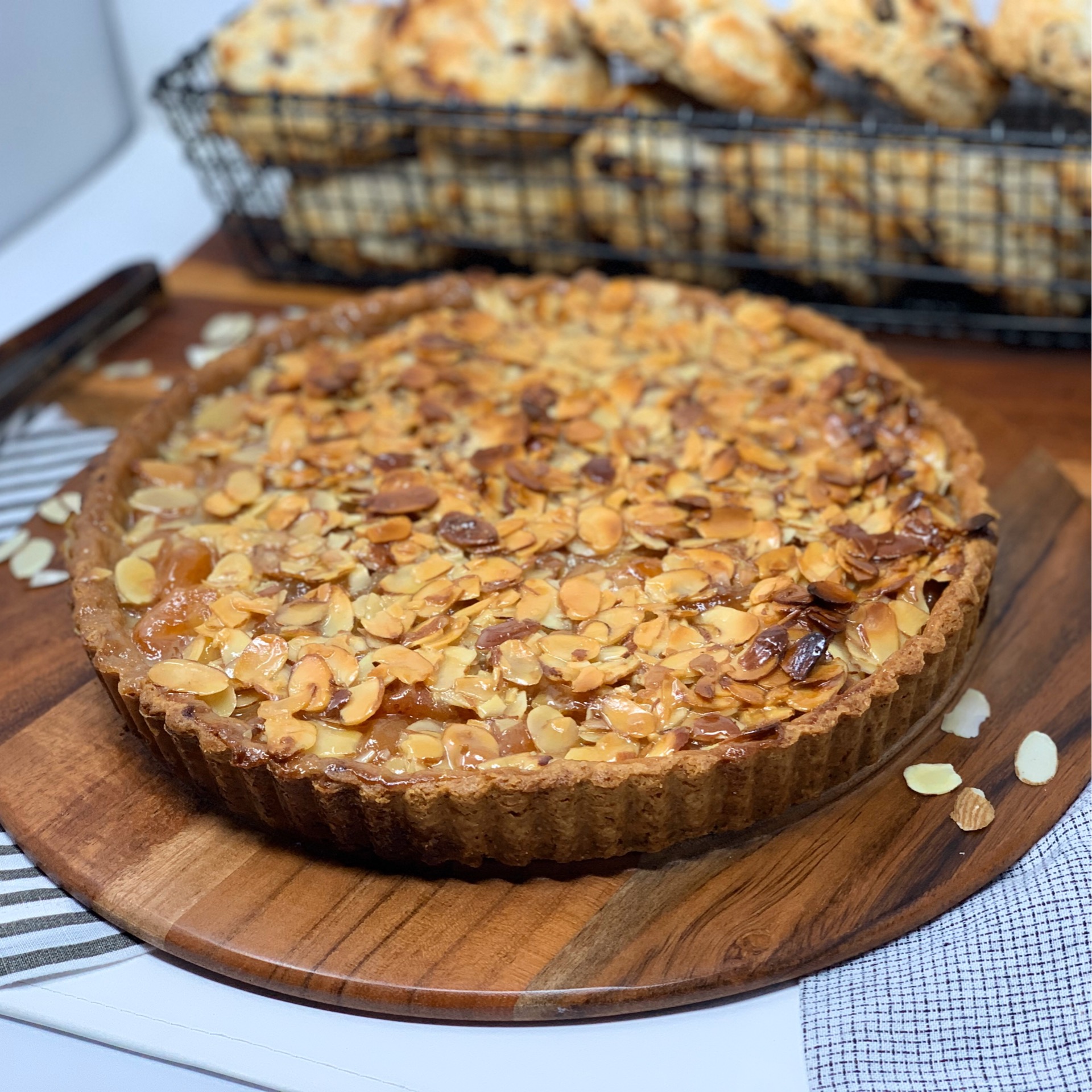 Apricot and Almond Tart